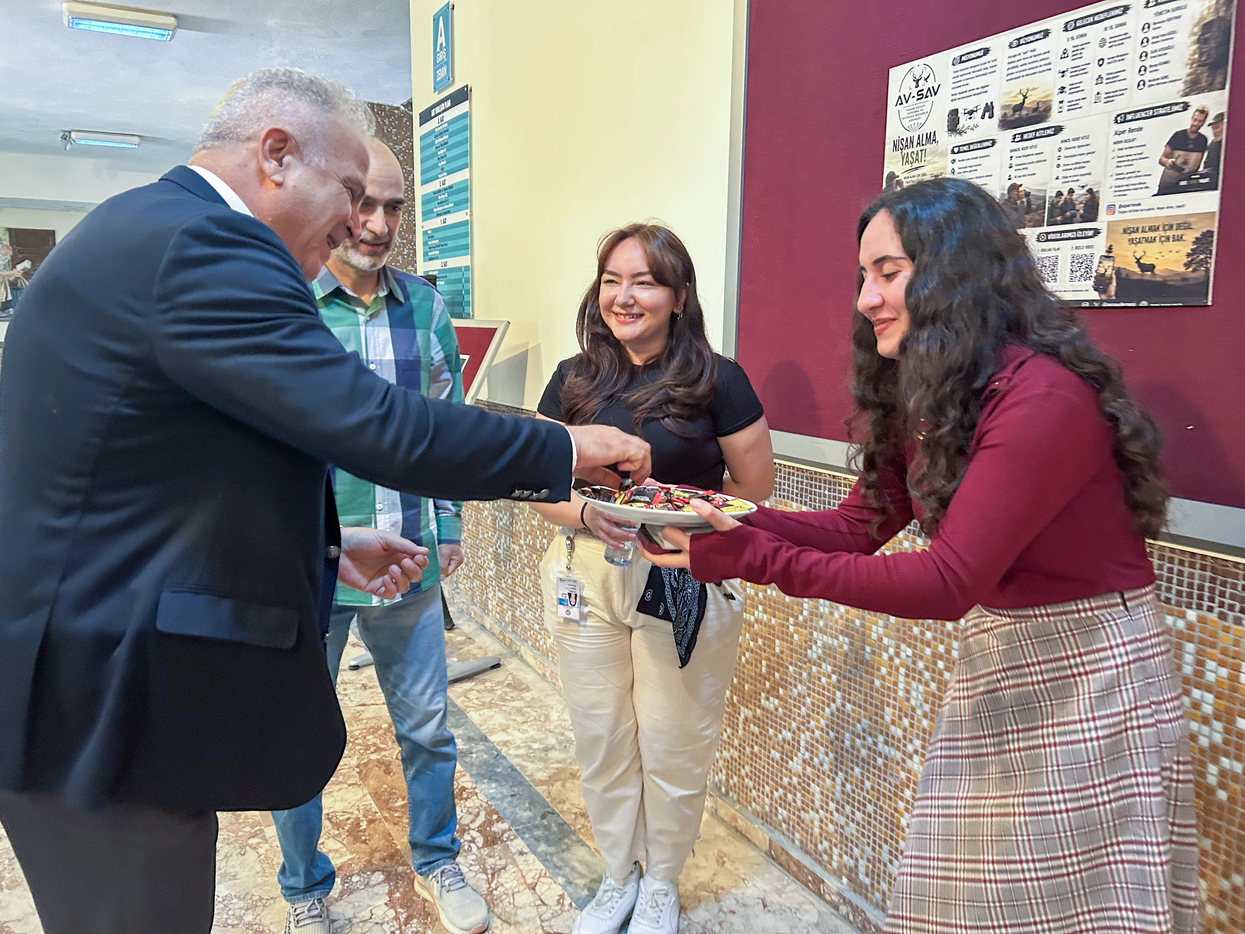 İyilik temalı fikirler sergide buluştu
